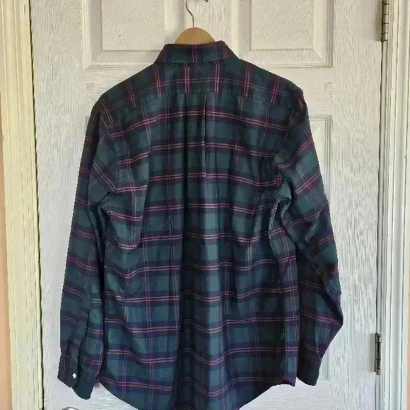L.L. Bean Green Plaid Casual Button Down Shirt - Picture 2 of 7